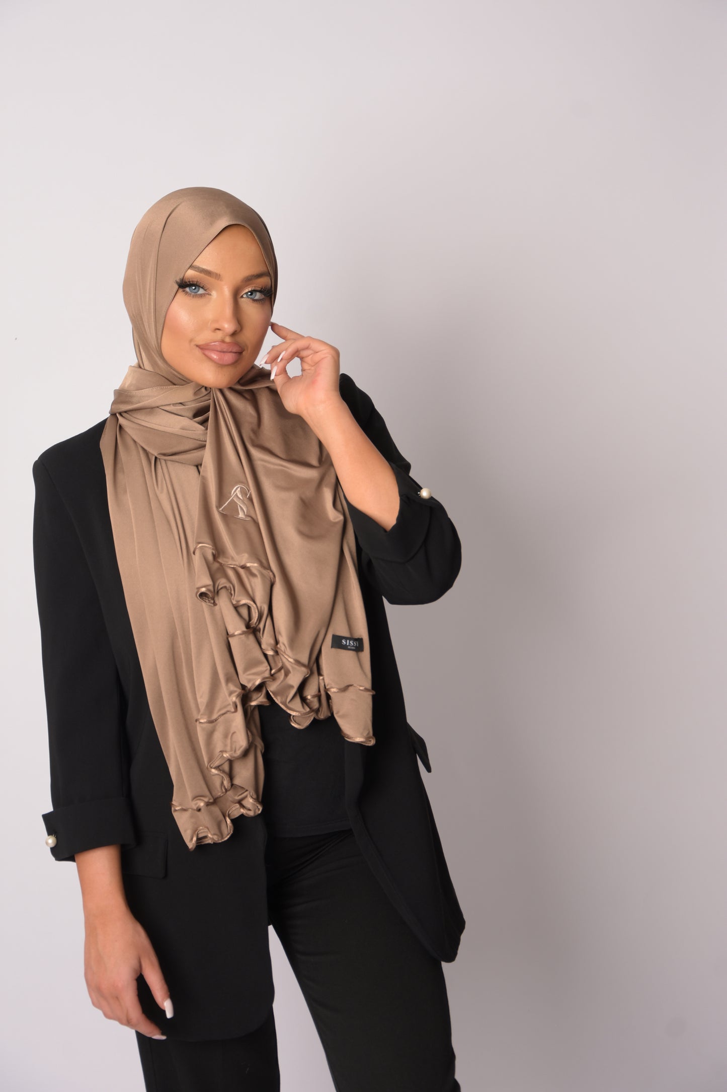 LOVELY SATIN MOCCA