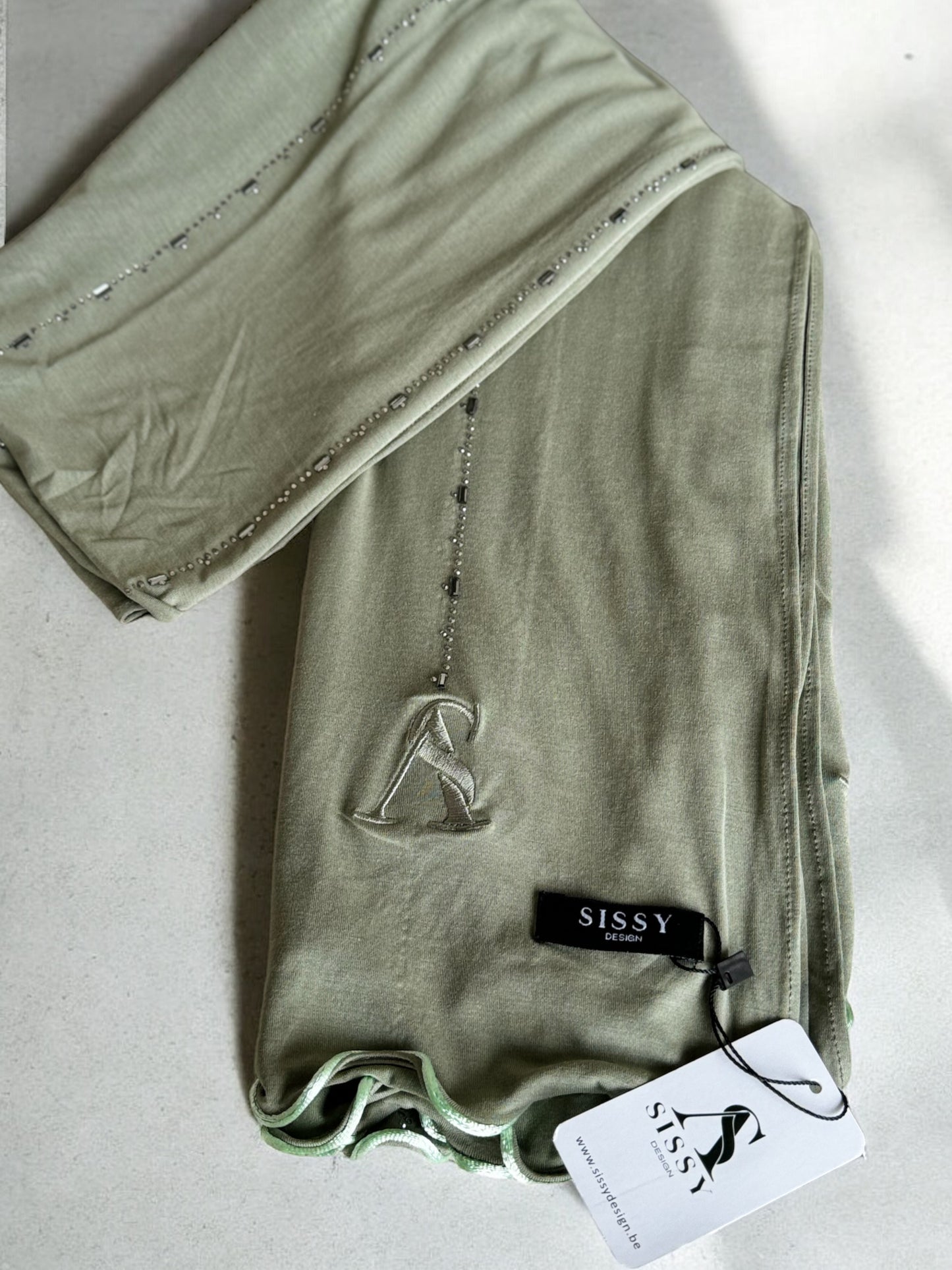 BREATHABLE GREEN
