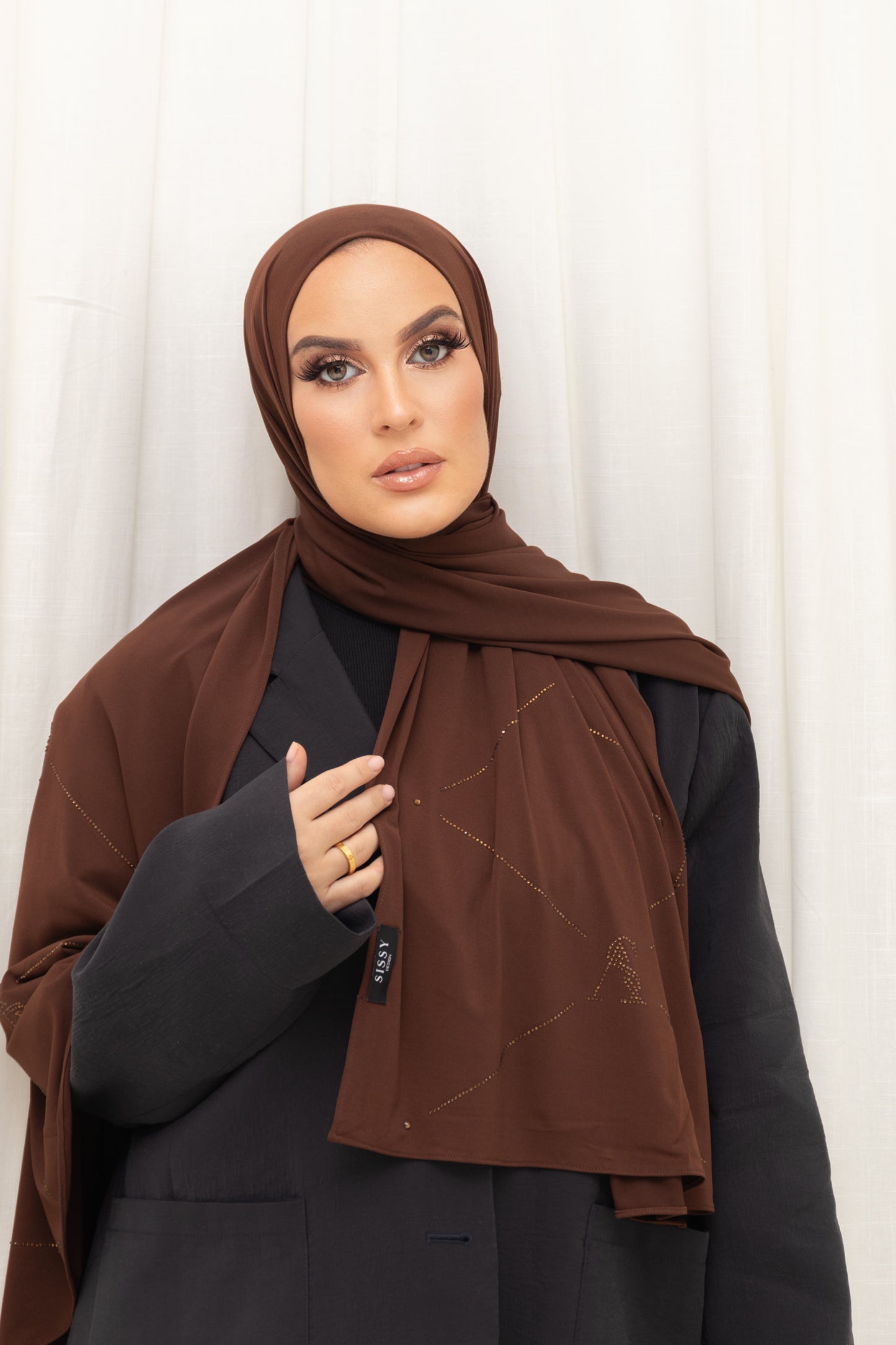 TRIANGLE DARK BROWN